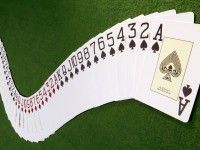 Jugar al póker: Planificación mensual de manos