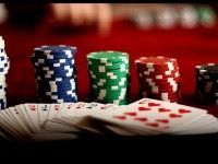 Jugar al póker: Acciones de juego