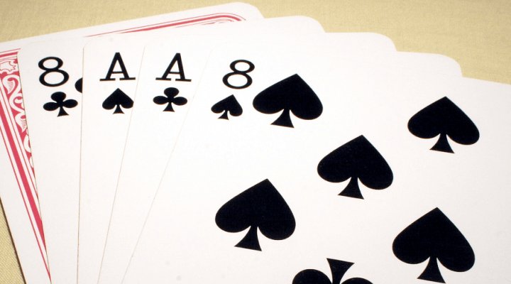 Jugadas póker texas: Darse carta gratis